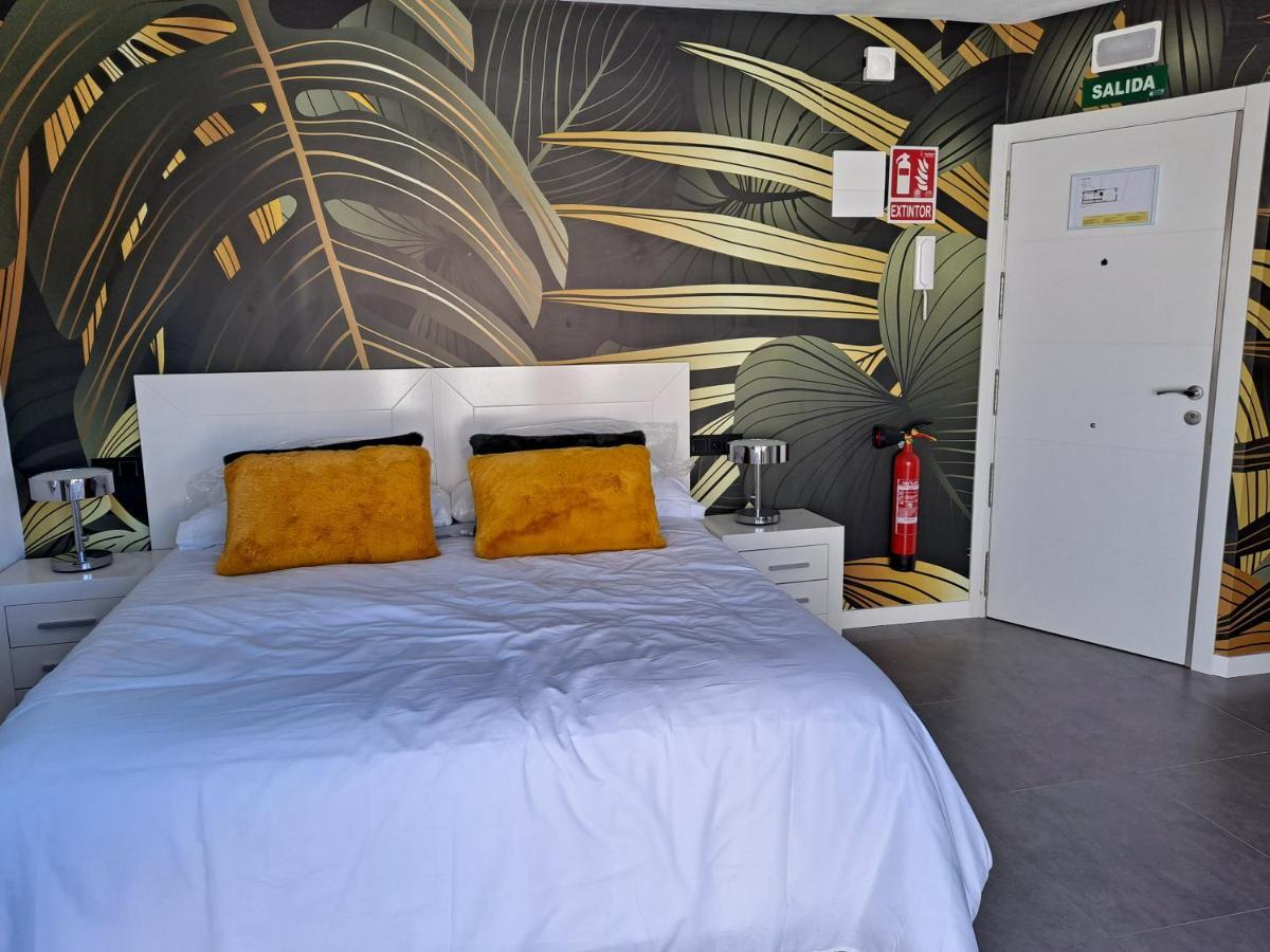 Levante Suites Бенідорм Екстер'єр фото